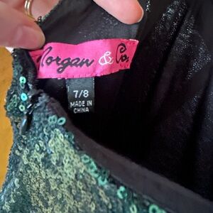 Morgan & Co. Emerald Sequin Party Top with Black Trim